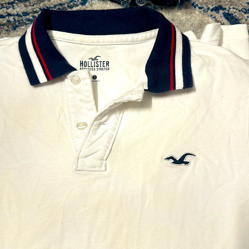 Hollister shirt